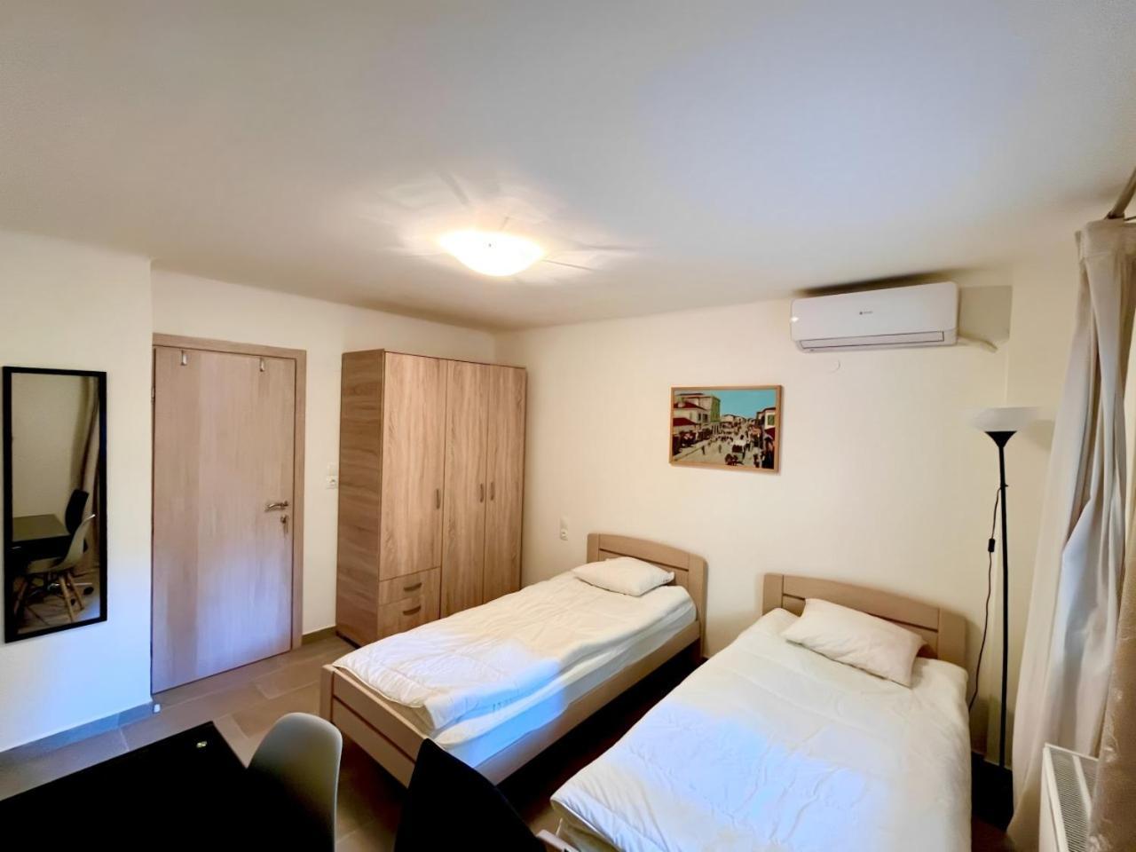 Spacious 4 Bedroom By Agios Dimitrios Appartement Thessaloniki