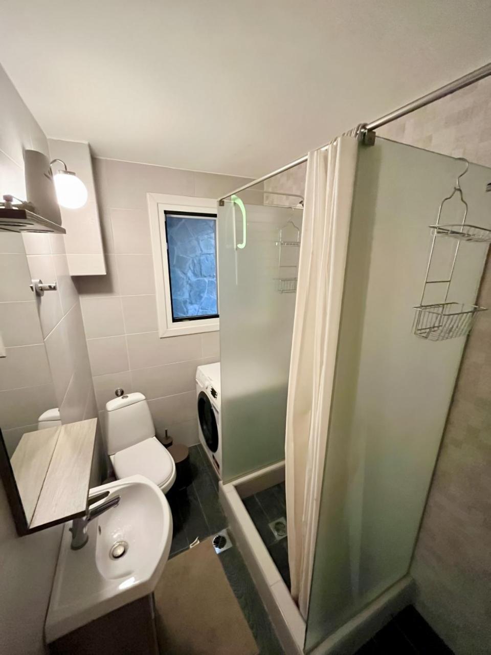 Appartement Spacious 4 Bedroom By Agios Dimitrios